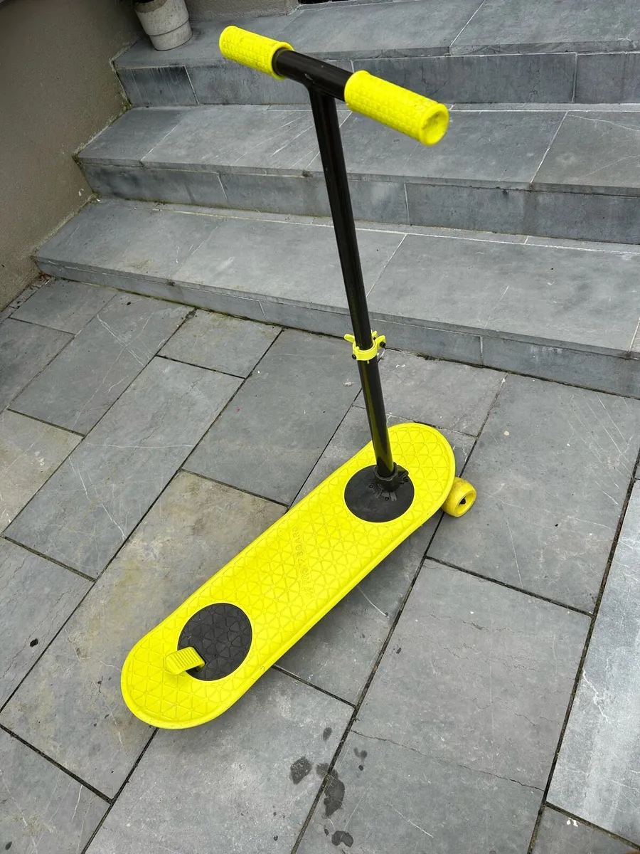 Morf skateboard,scooter, jumping toy - Image 3