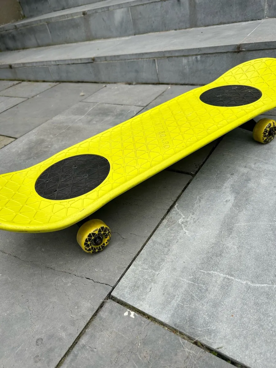Morf skateboard,scooter, jumping toy - Image 4