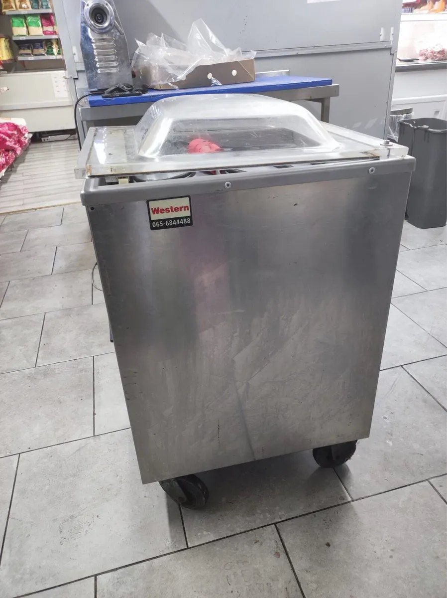 vacuum packing machine - Image 3