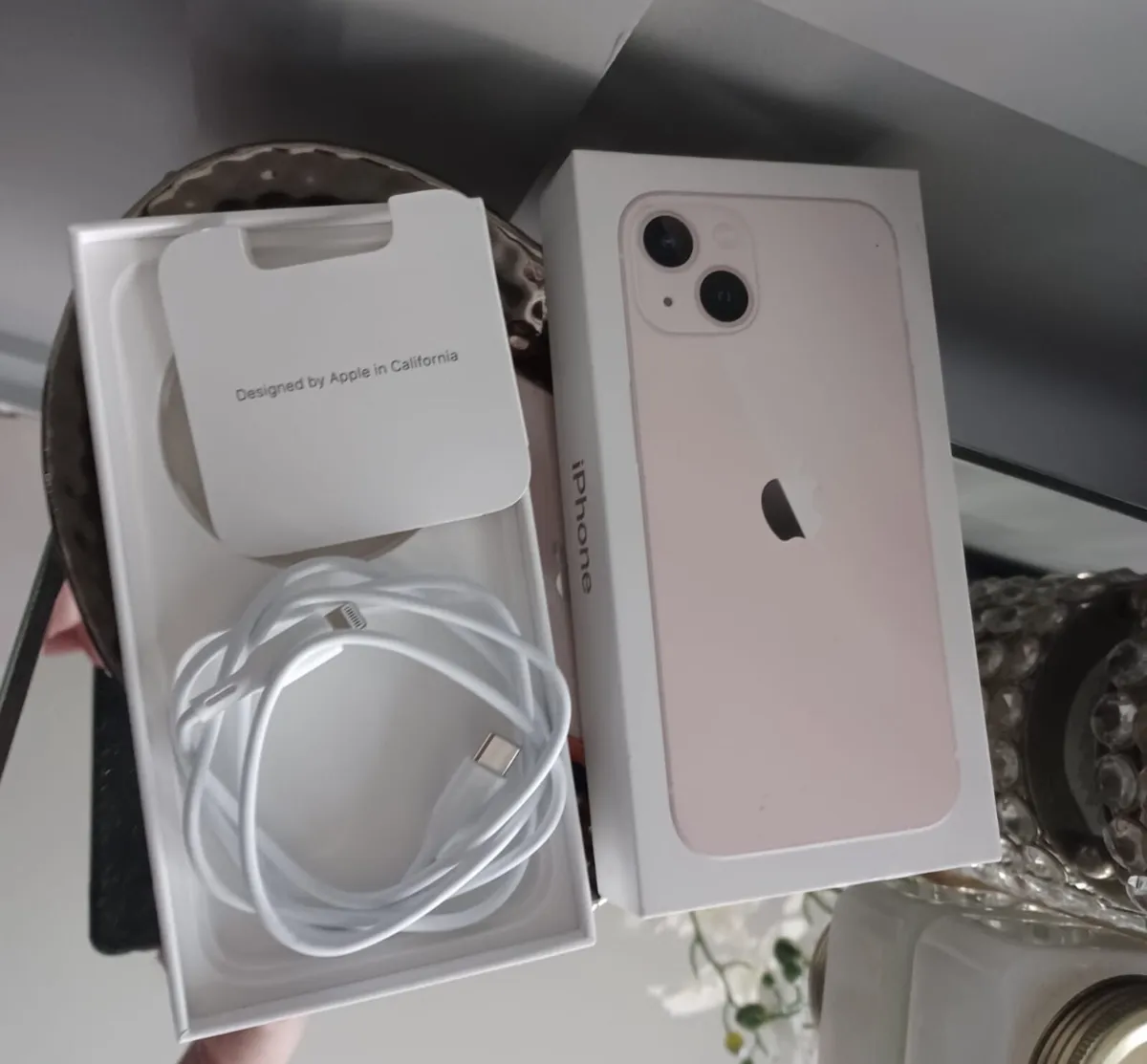 iPhone 13 pink - Image 1