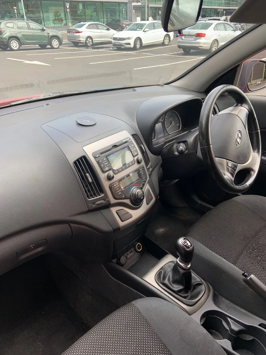 Hyundai i30 2011 - Image 4