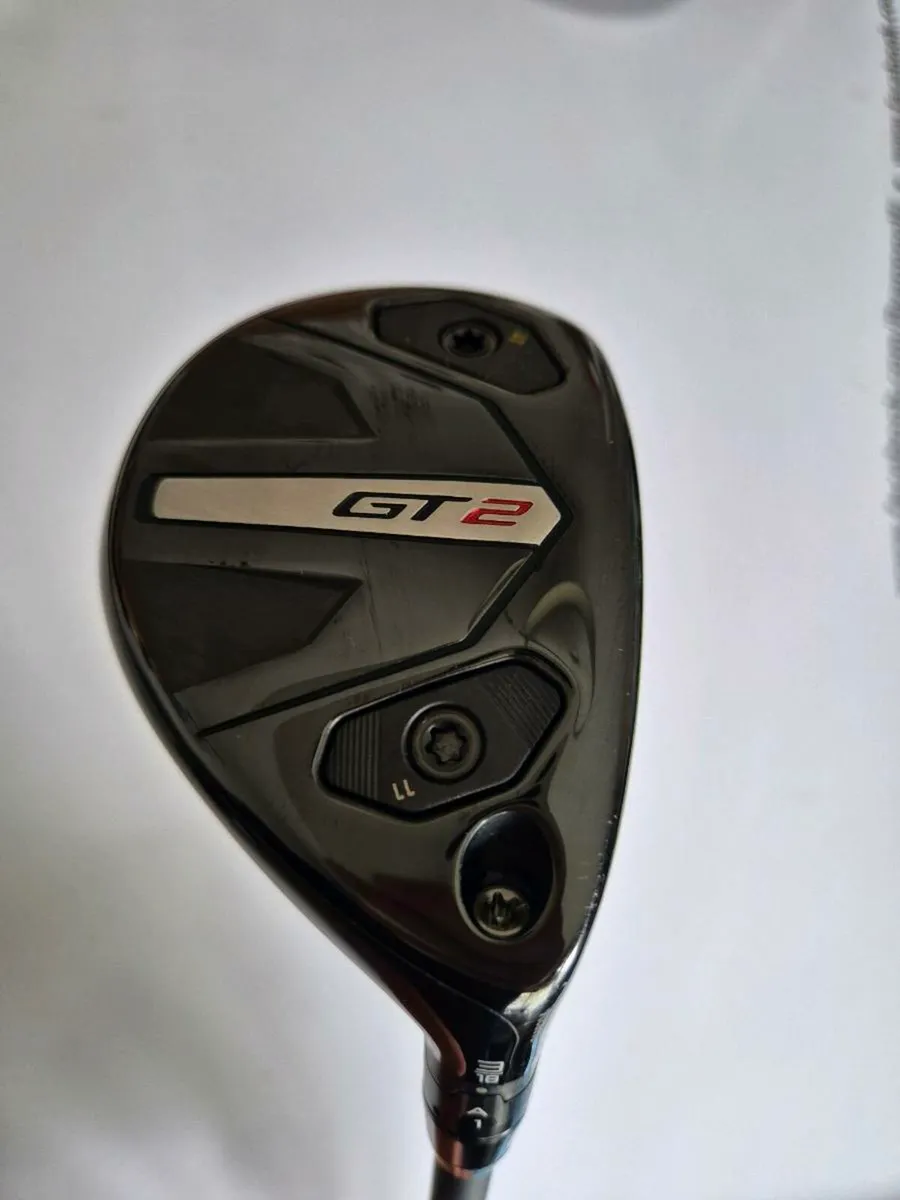 Titleist GT2 Hybrid 18° (Stiff) - Image 1