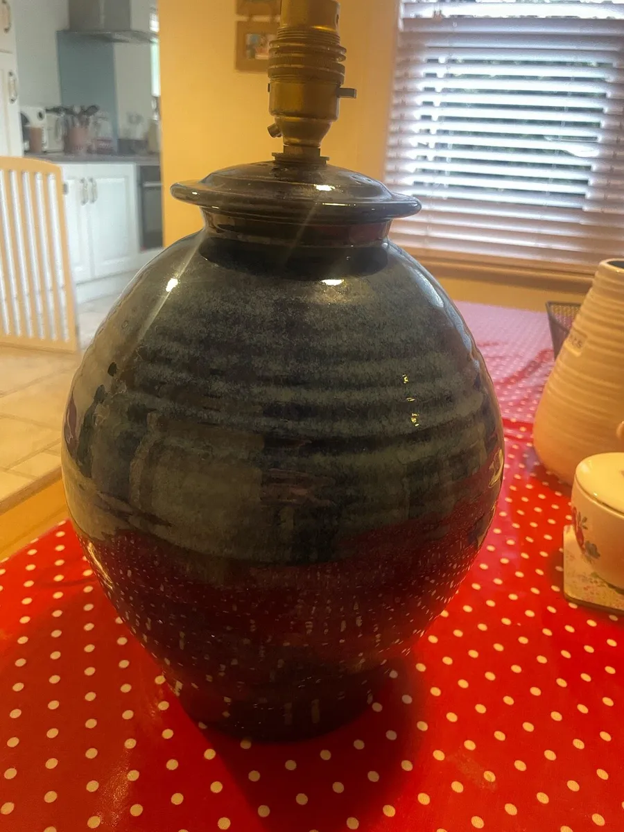 Geoffrey Healy lamp base - Image 2