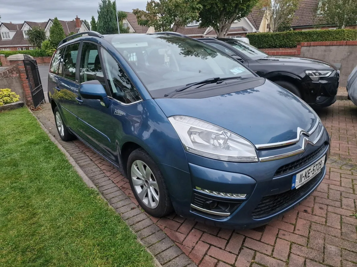 Citroen C4 Picasso 2011 7 Seater - Image 1