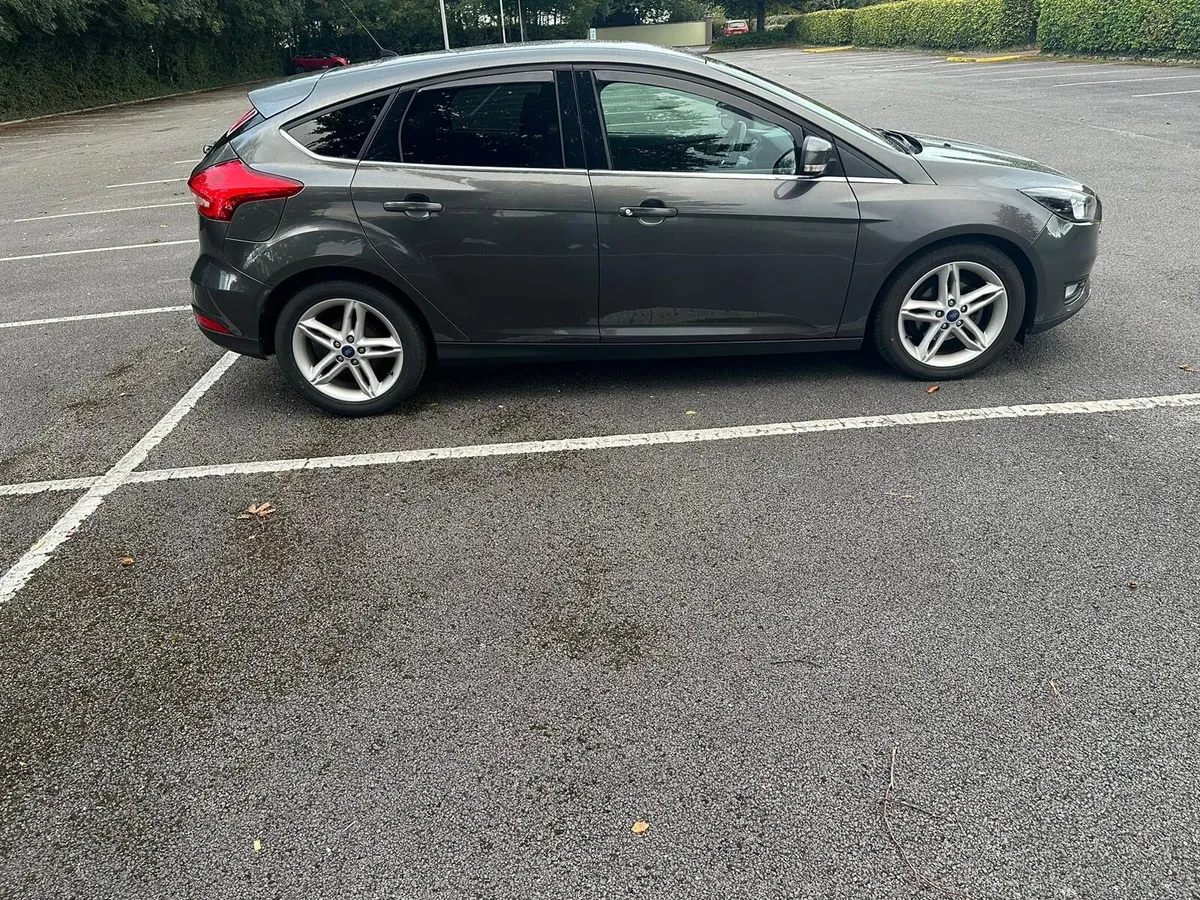 2016 Ford Focus 1.0 ECOBOOST ZETEC 100PS - Image 3