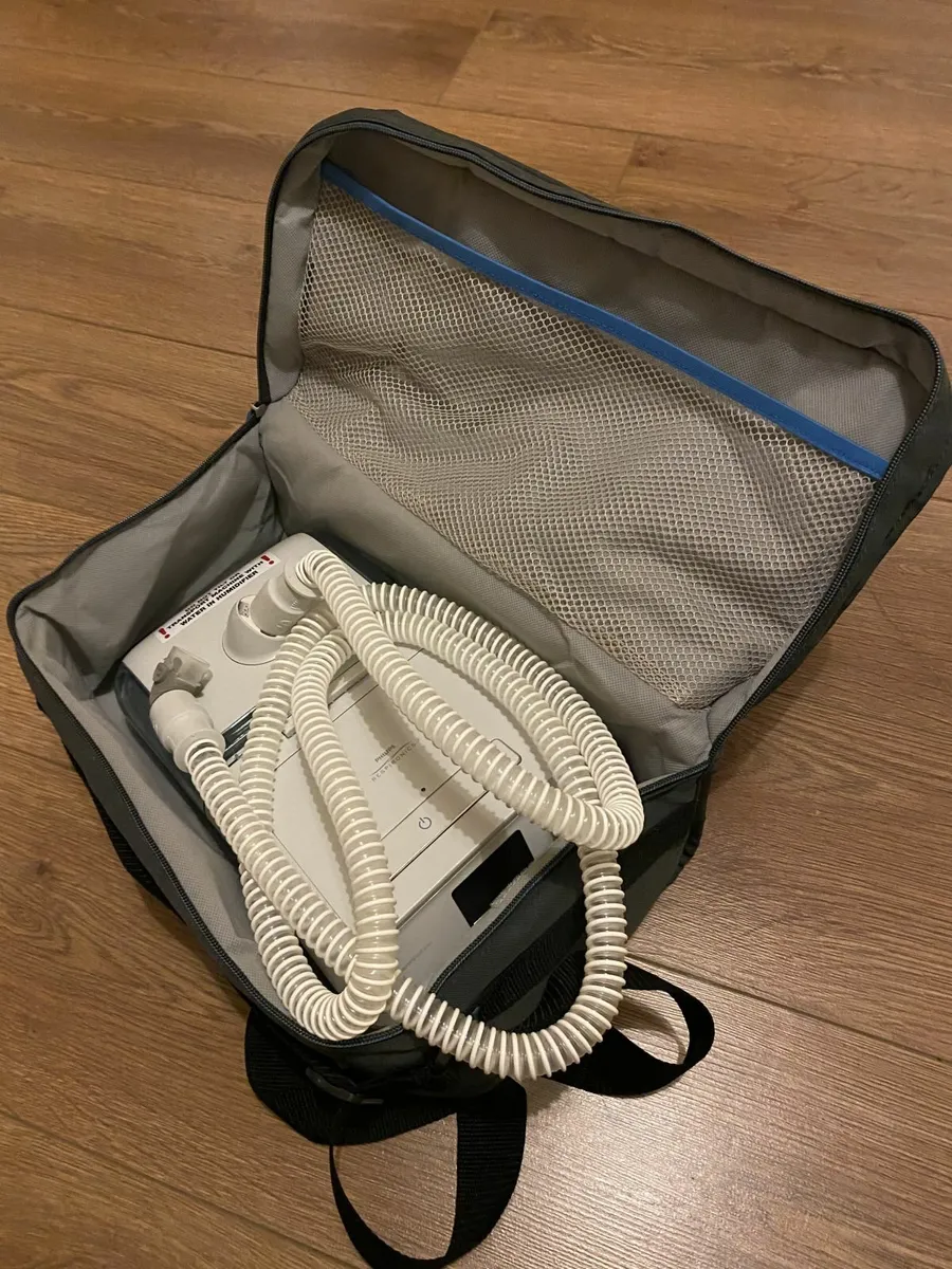 Philips Refurbished CPAP Machine with case