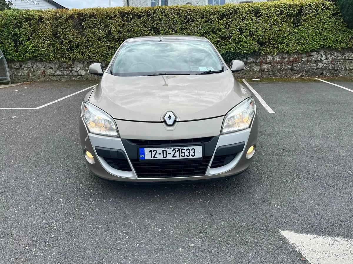 Renault Megane 2012 - Image 2