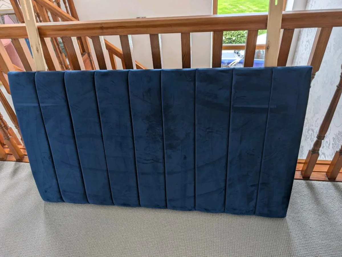 Blue velvet headboard for double bed - Image 1