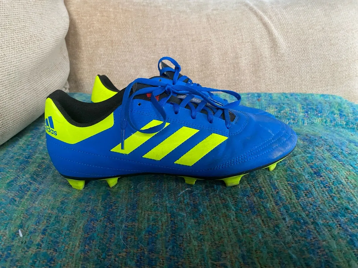Adidas football boots size 9 - Image 2