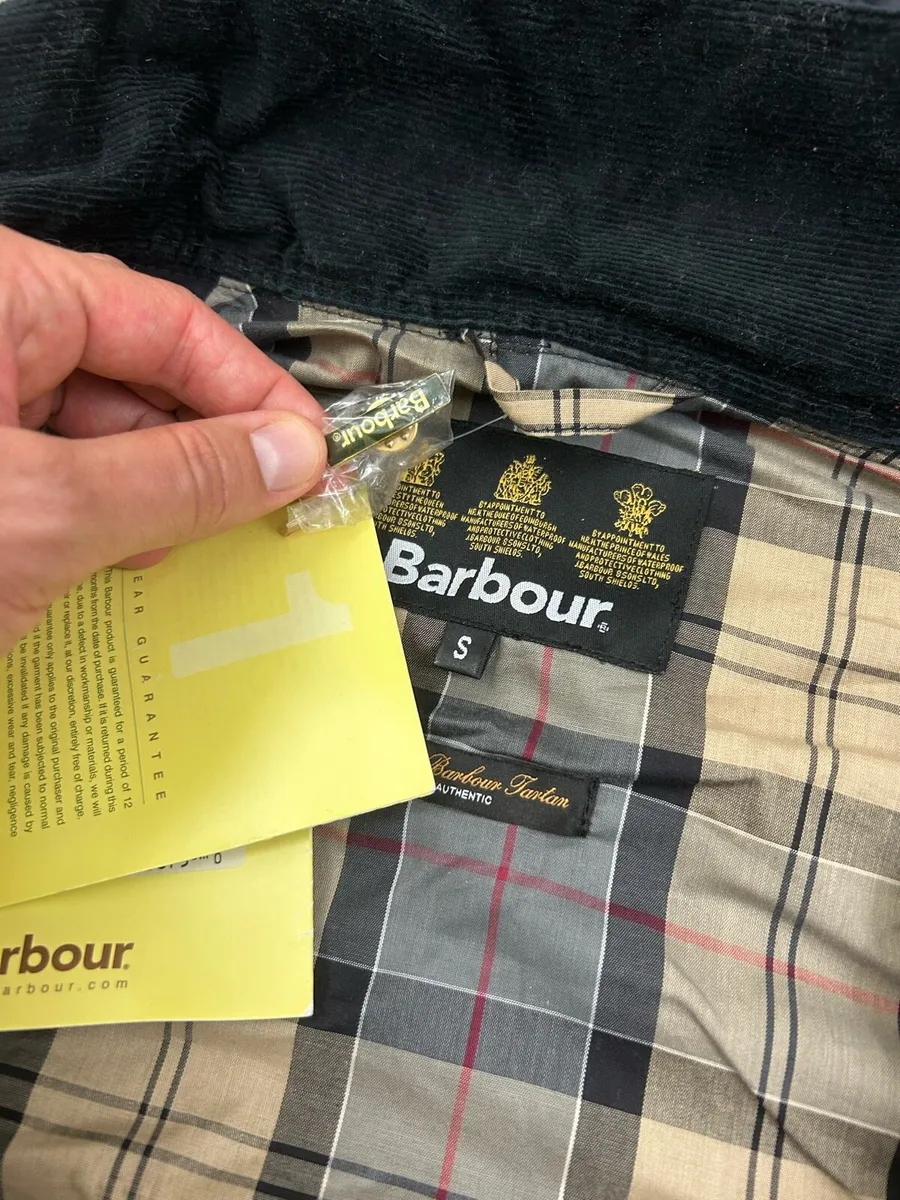 NEW Barbour Tailored Sapper Wax Jacket Mens Small - Image 3