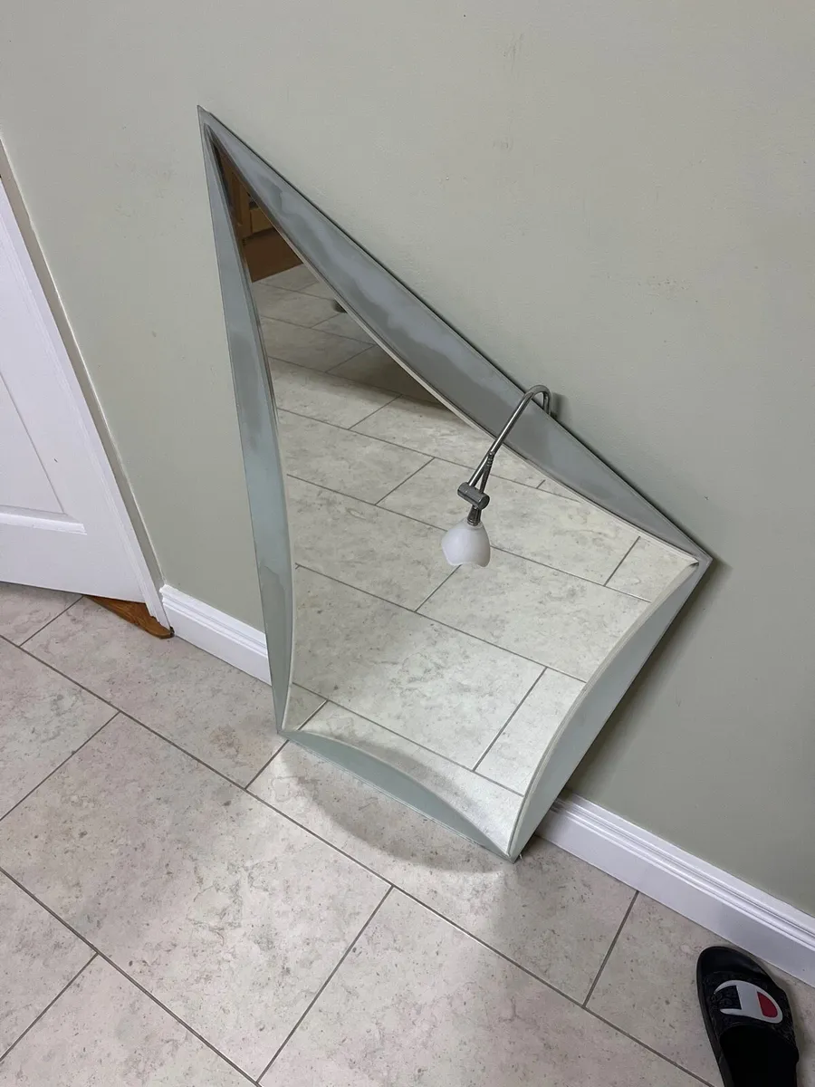 Mirror with light - Image 1