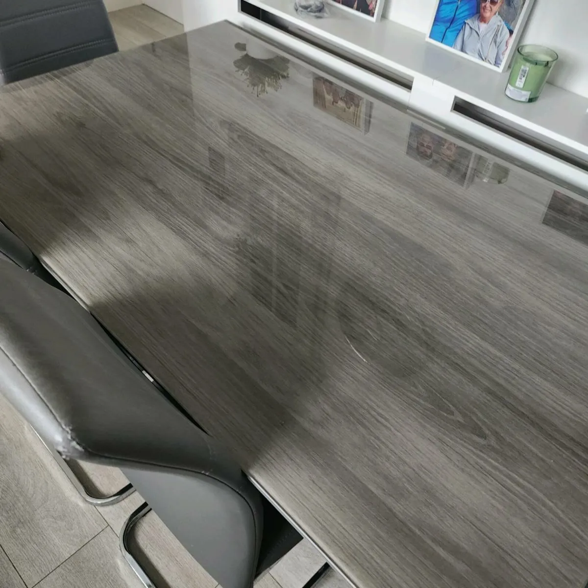 Kitchen table - Image 2