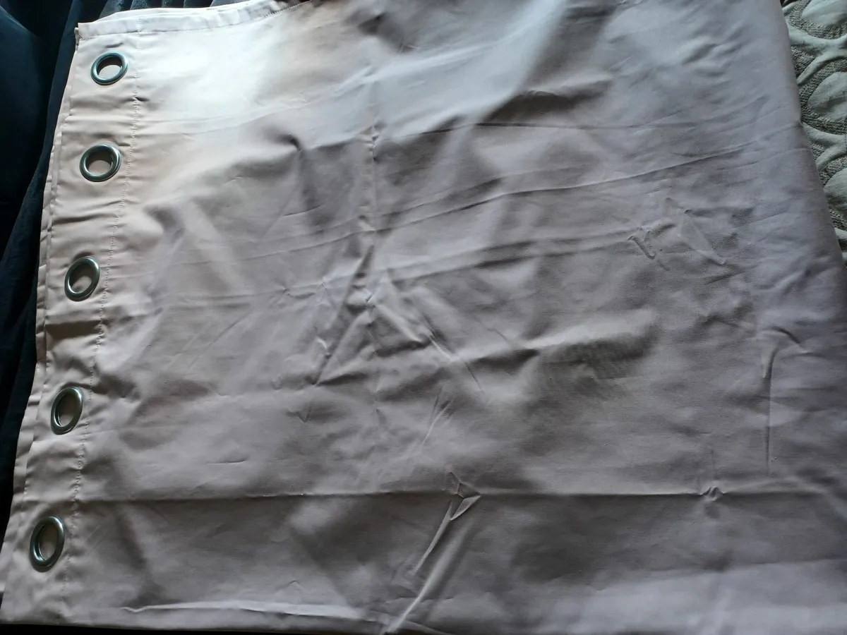 Curtains (blackout) - Image 2