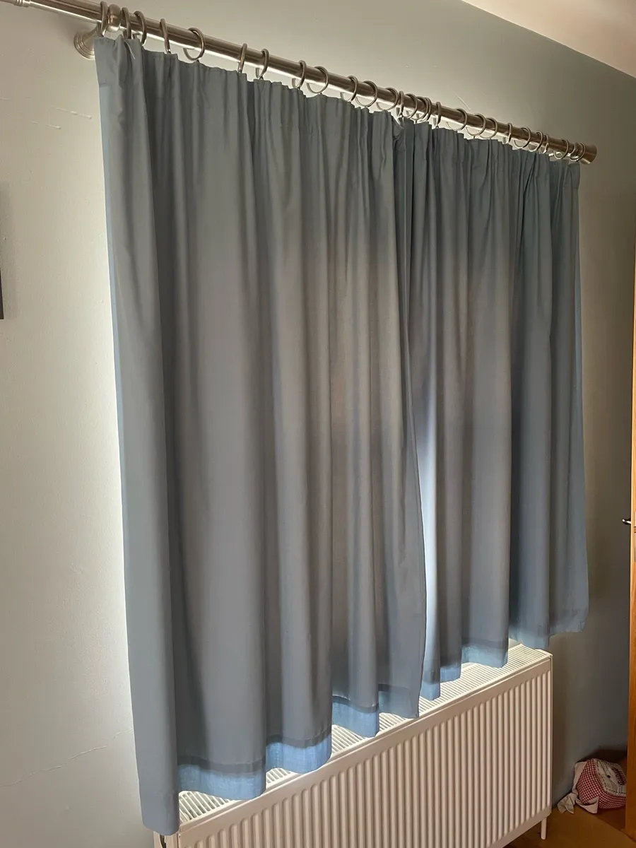 3 x pairs of blue lined curtains - Image 3
