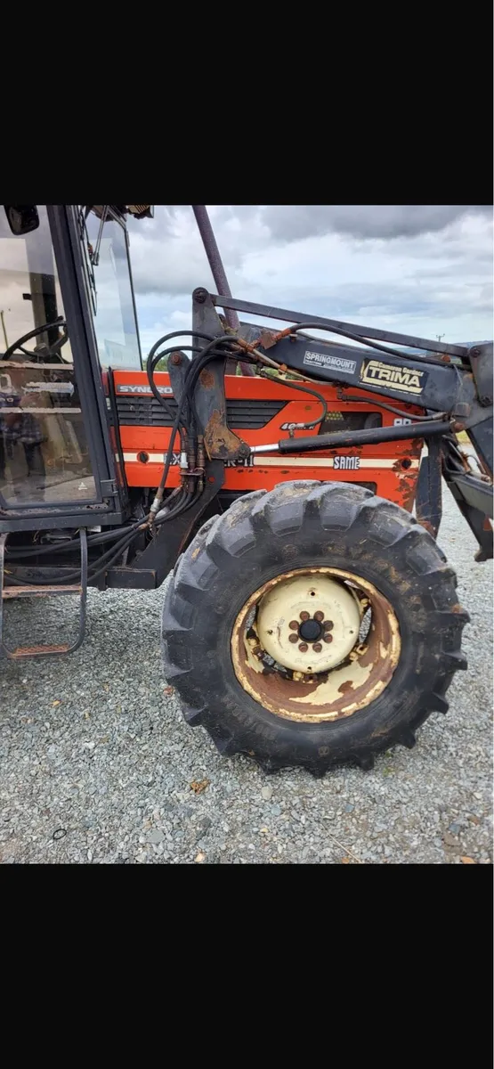 Tractor - Image 3