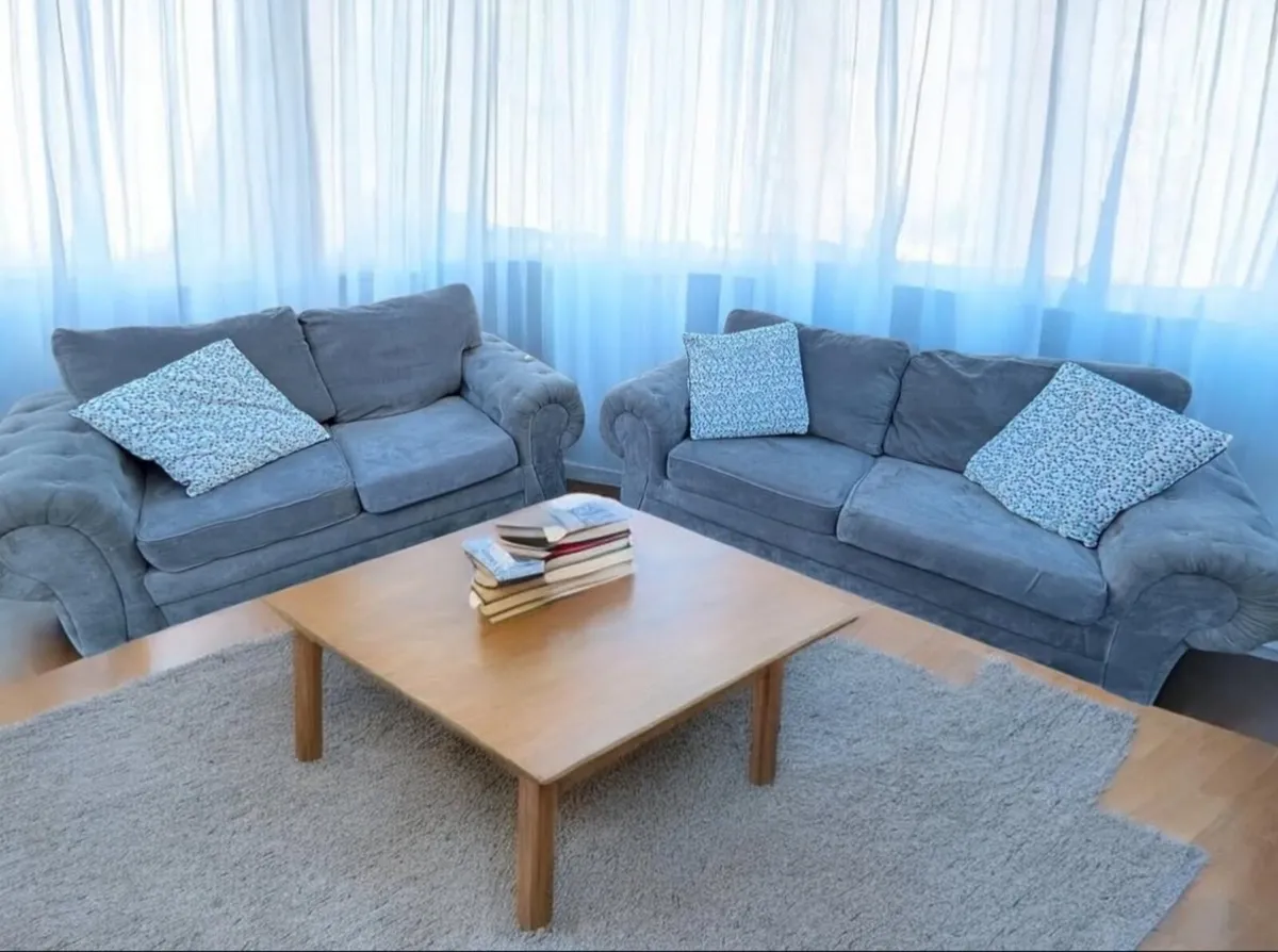 2 Couches - Image 2