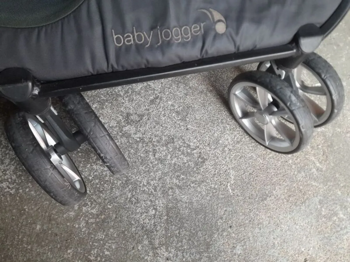 Double buggy - Image 3