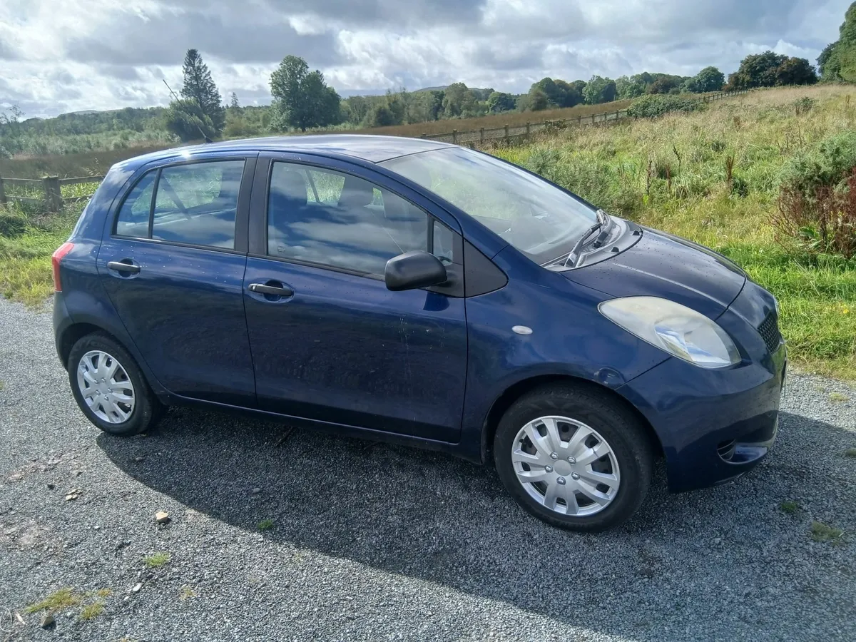 Toyota Yaris 2008 - Image 3
