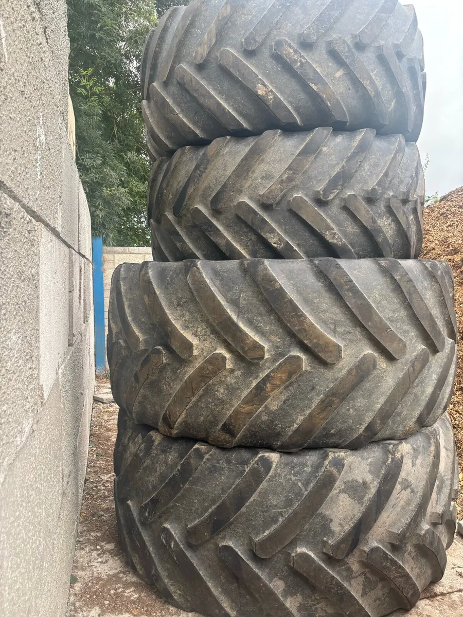 Michelin 900/60/42 - Image 3