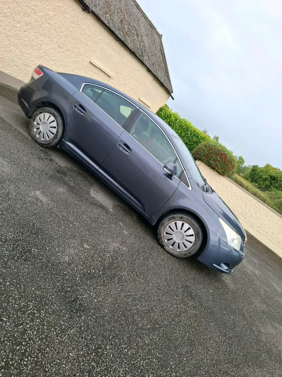 Toyota Avensis 09 - Image 2