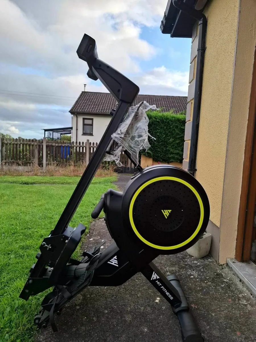 Rowing machine - Image 2