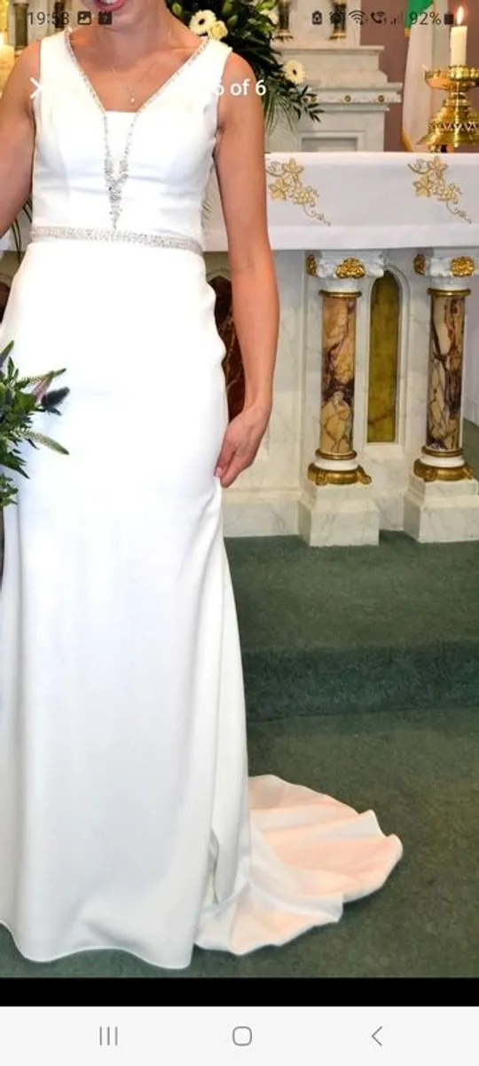 Wedding dress - Image 2