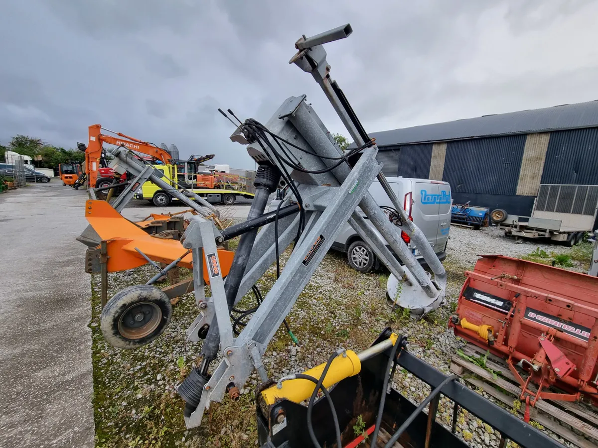 2022 Cross Agitator 8 Foot - Image 1