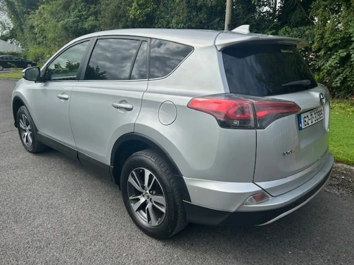 Toyota RAV4 2016 - Image 3