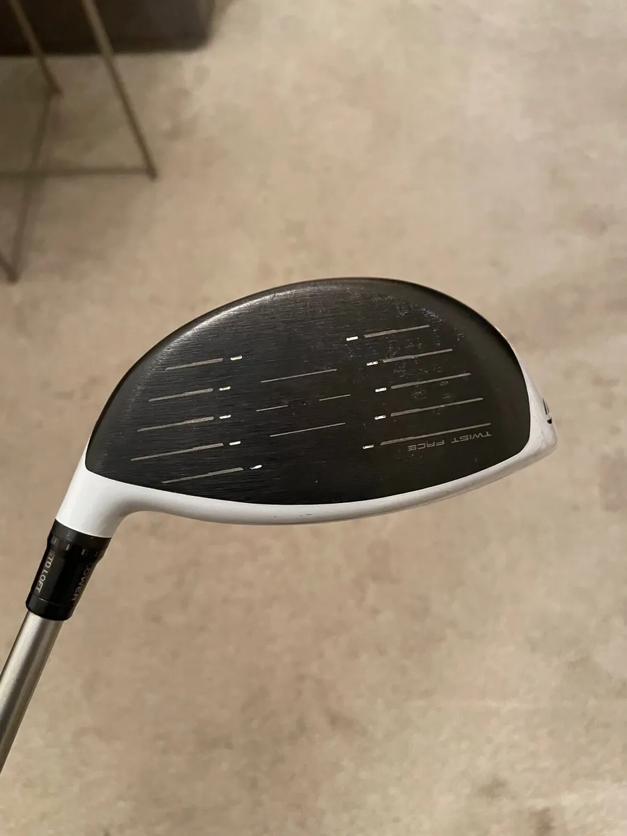Taylormade Sim 2 Max. 10.5 degrees. Stiff - Image 2
