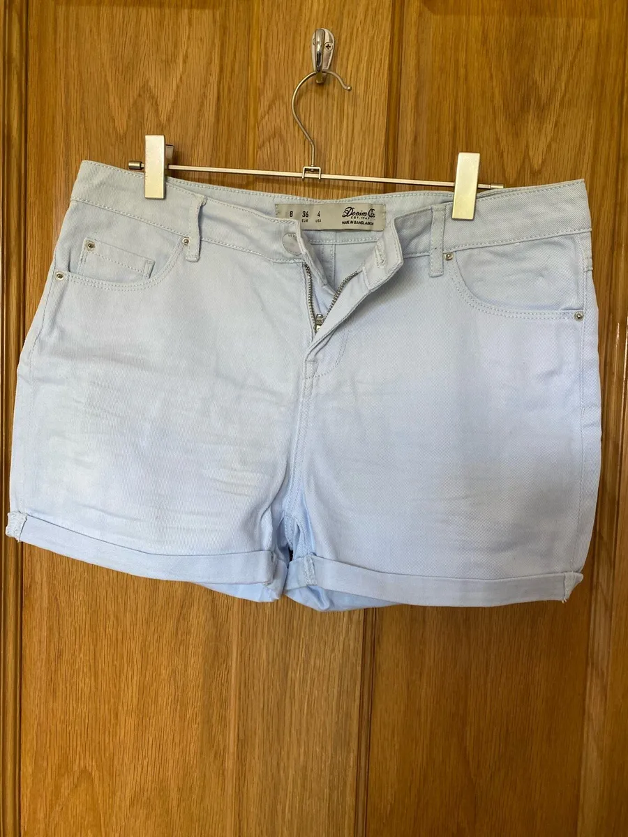 Women’s Denim Jeans Light Blue Shorts Size 8 - Image 1