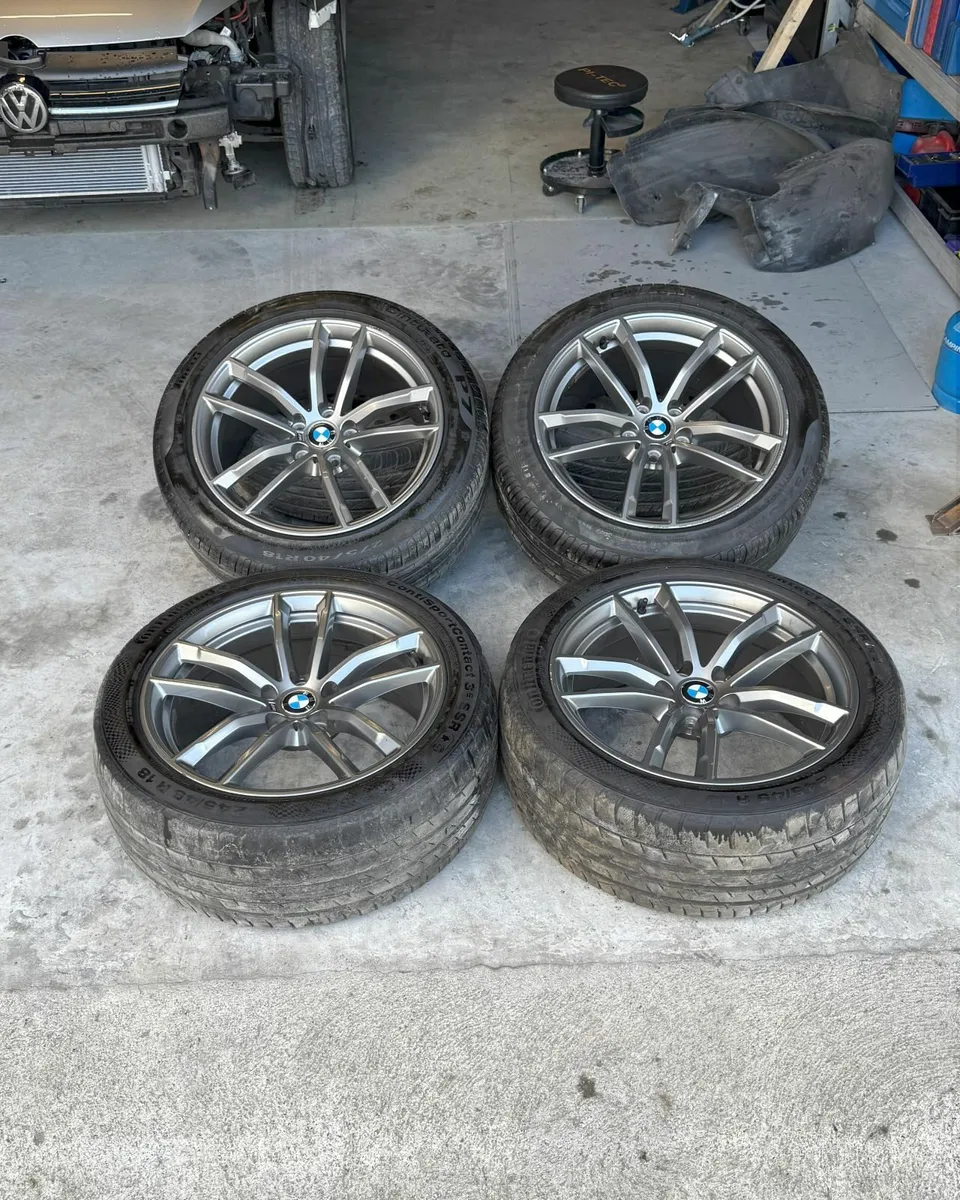 Genuine BMW 5x112 / 662m Alloys - Image 1