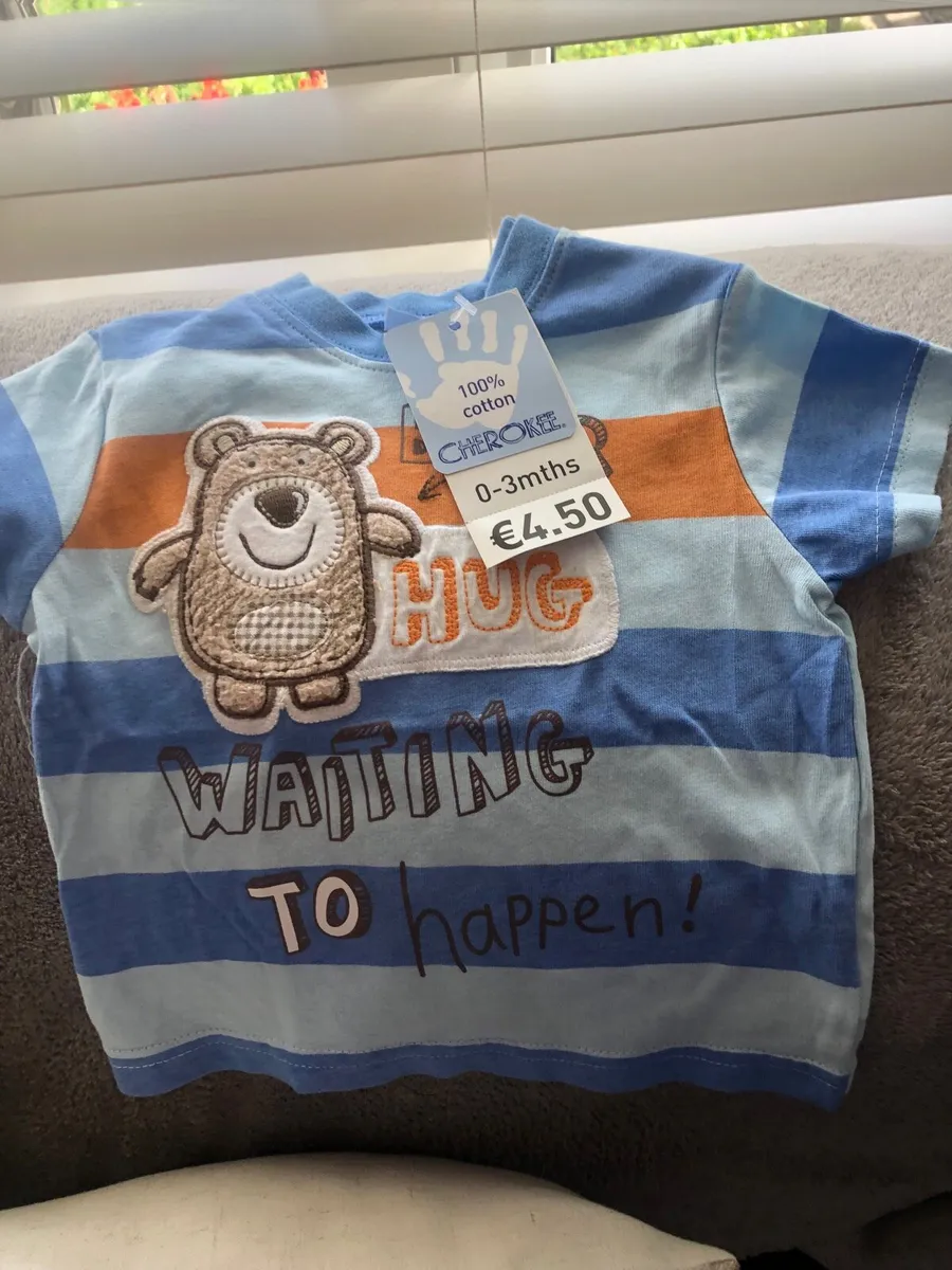 Boys BNWT teeshirt 0:3 mths €3 - Image 3