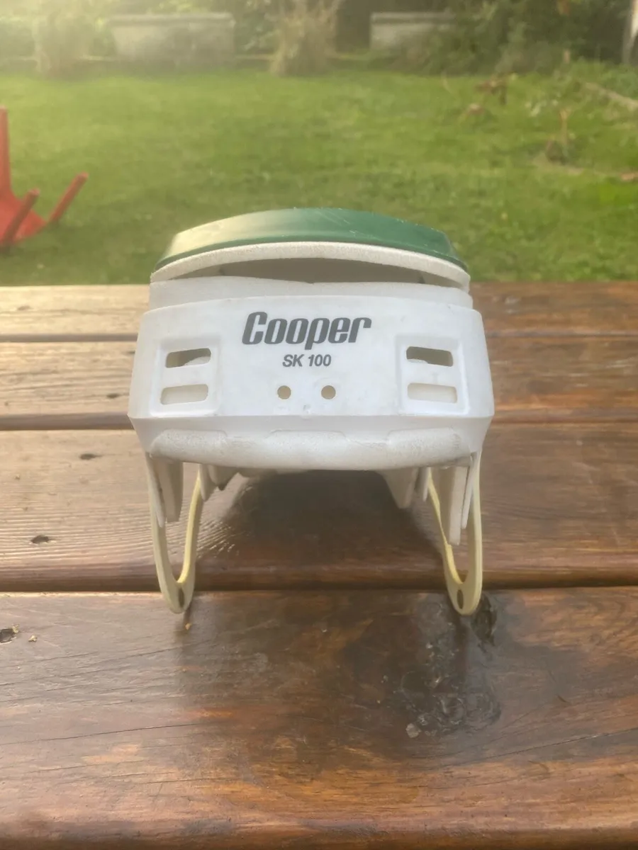 Old Newstyle Cooper sk100 hurling helmet - Image 4