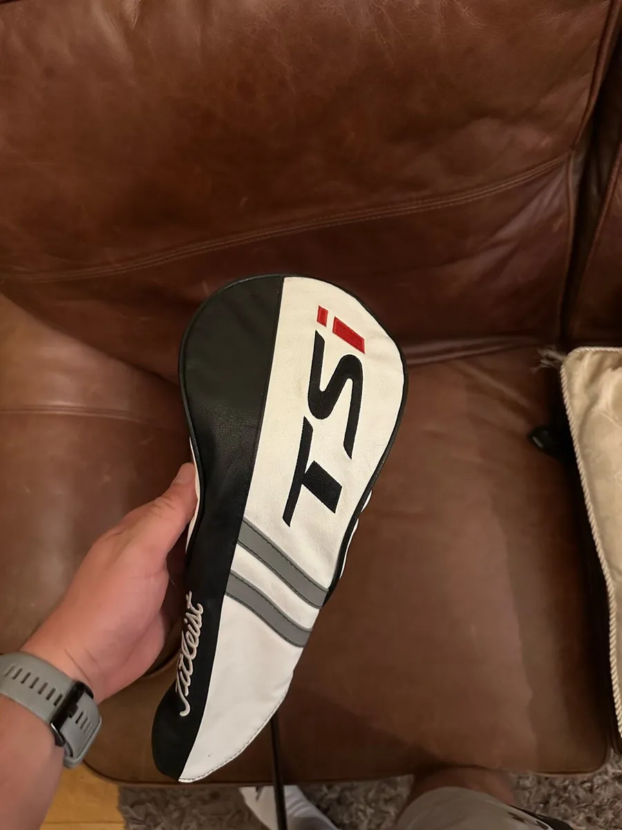 Titleist Tsi 3 Driver *Left Handed* - Image 1