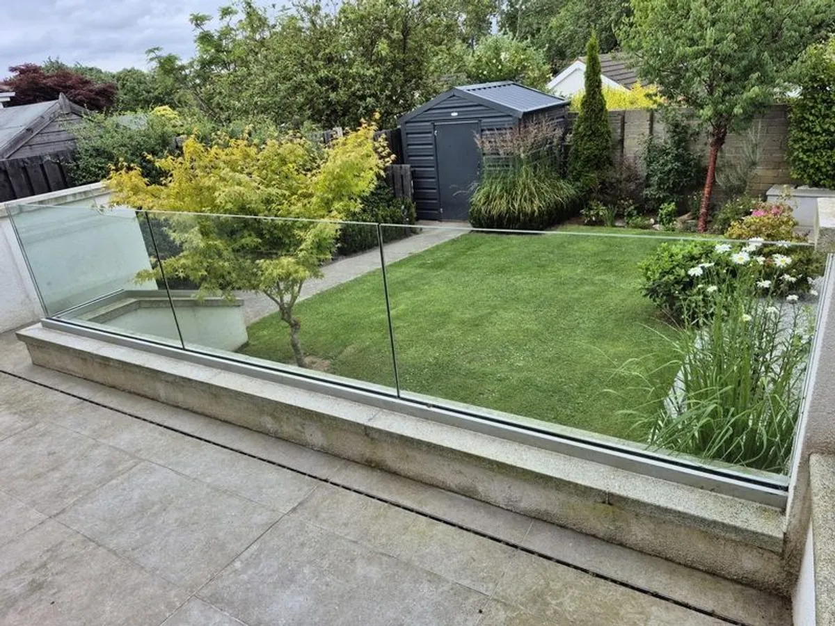 750 euro Glass balustrade PRICE Drop - Image 1