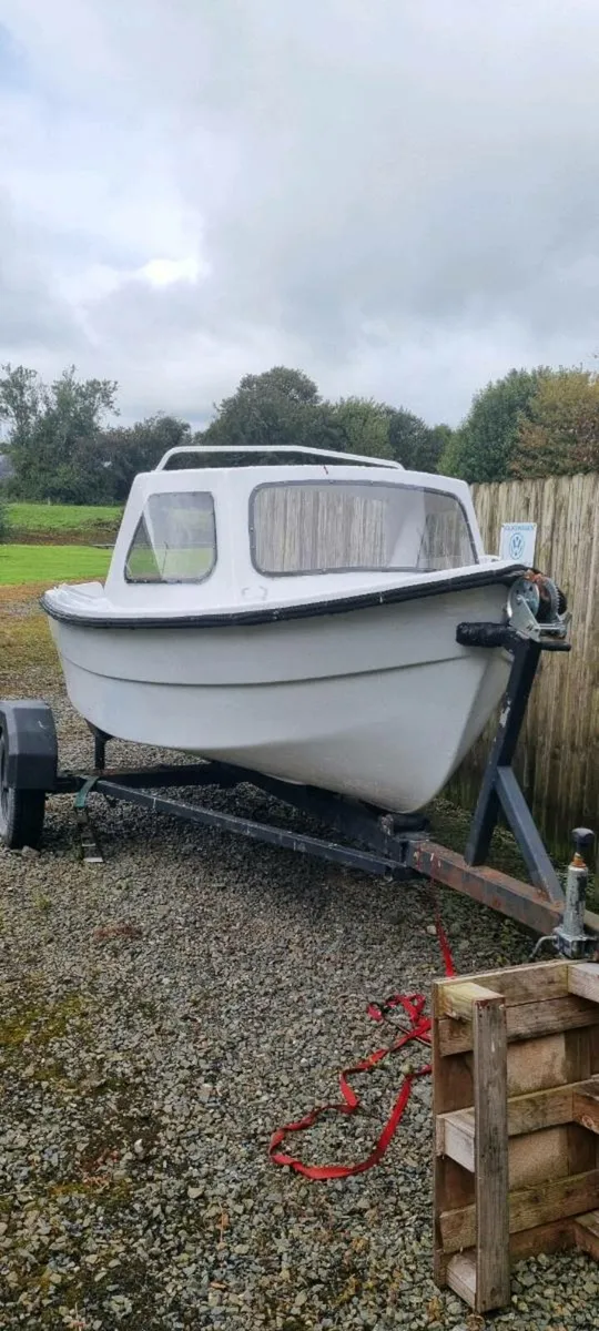 Boat For Sale - Image 1