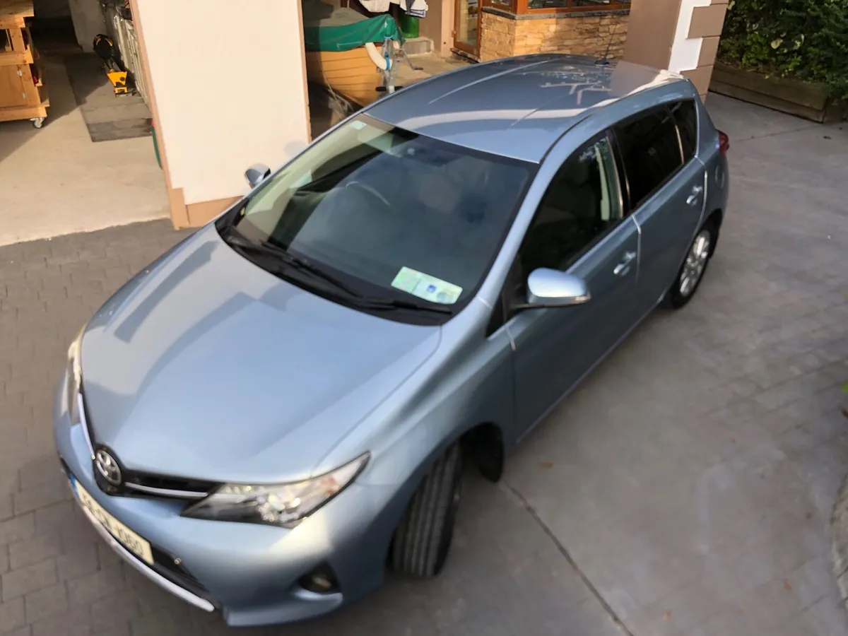 Toyota Auris Sport - Image 2