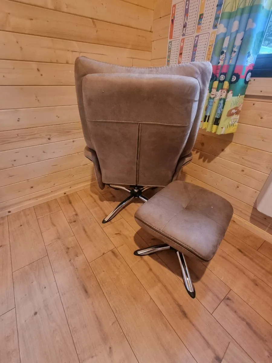 Recliner/Swivel Chair and Footstool - Image 4