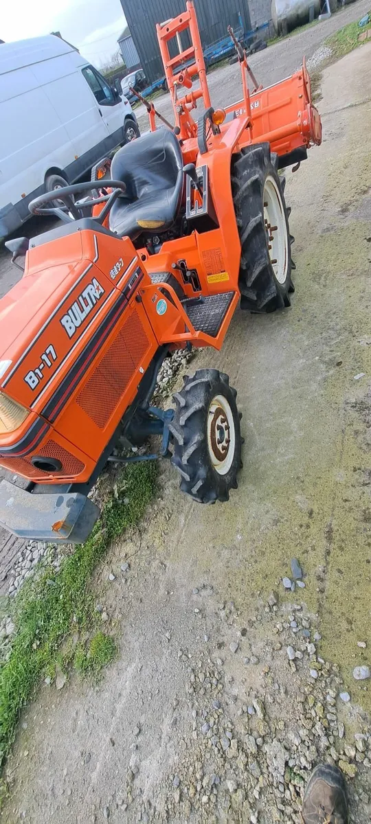 Kubota Compact Tractor - Image 2