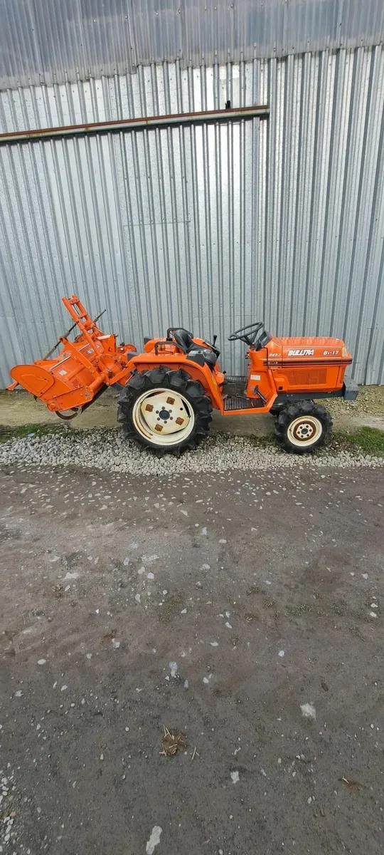 Kubota Compact Tractor - Image 1