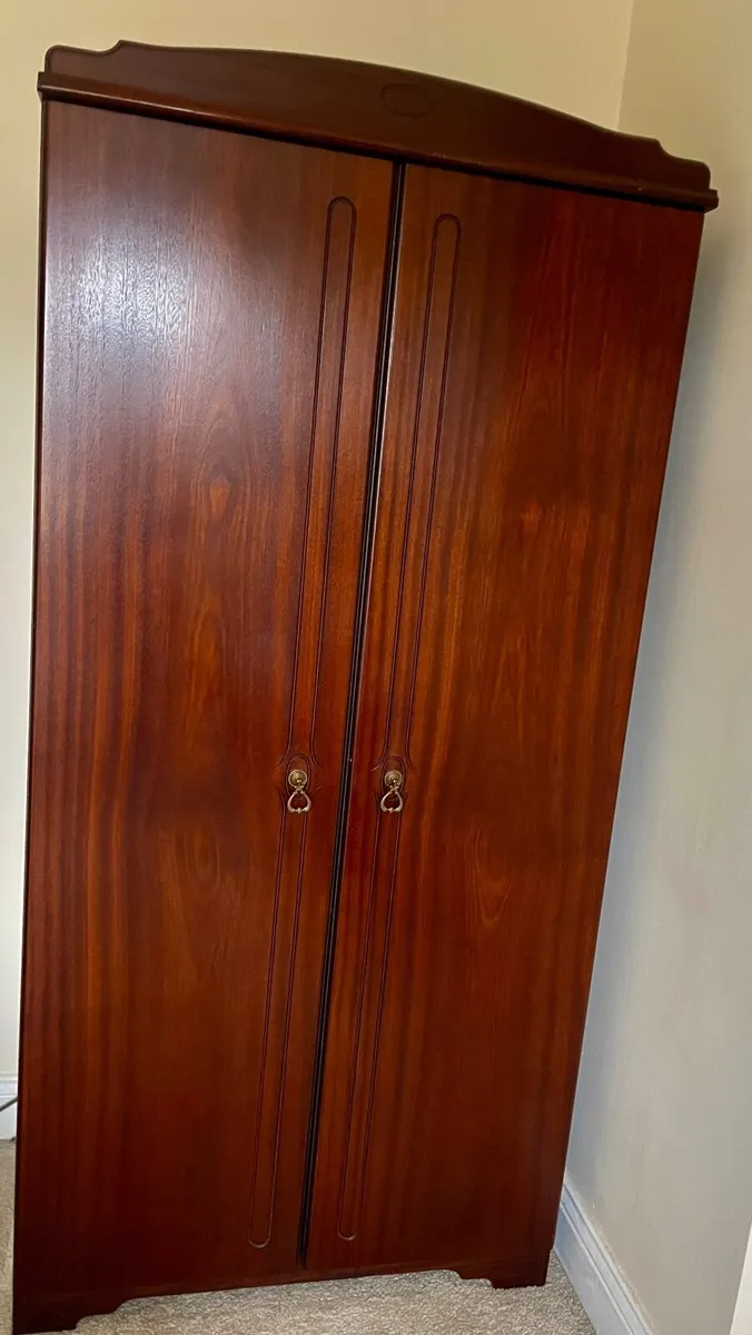 Rossmore Wardrobe
