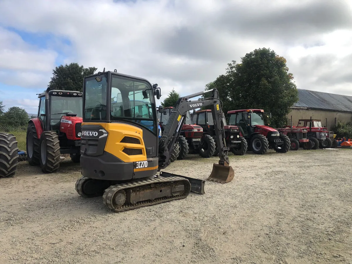 2018 Volvo EC27D - Image 2