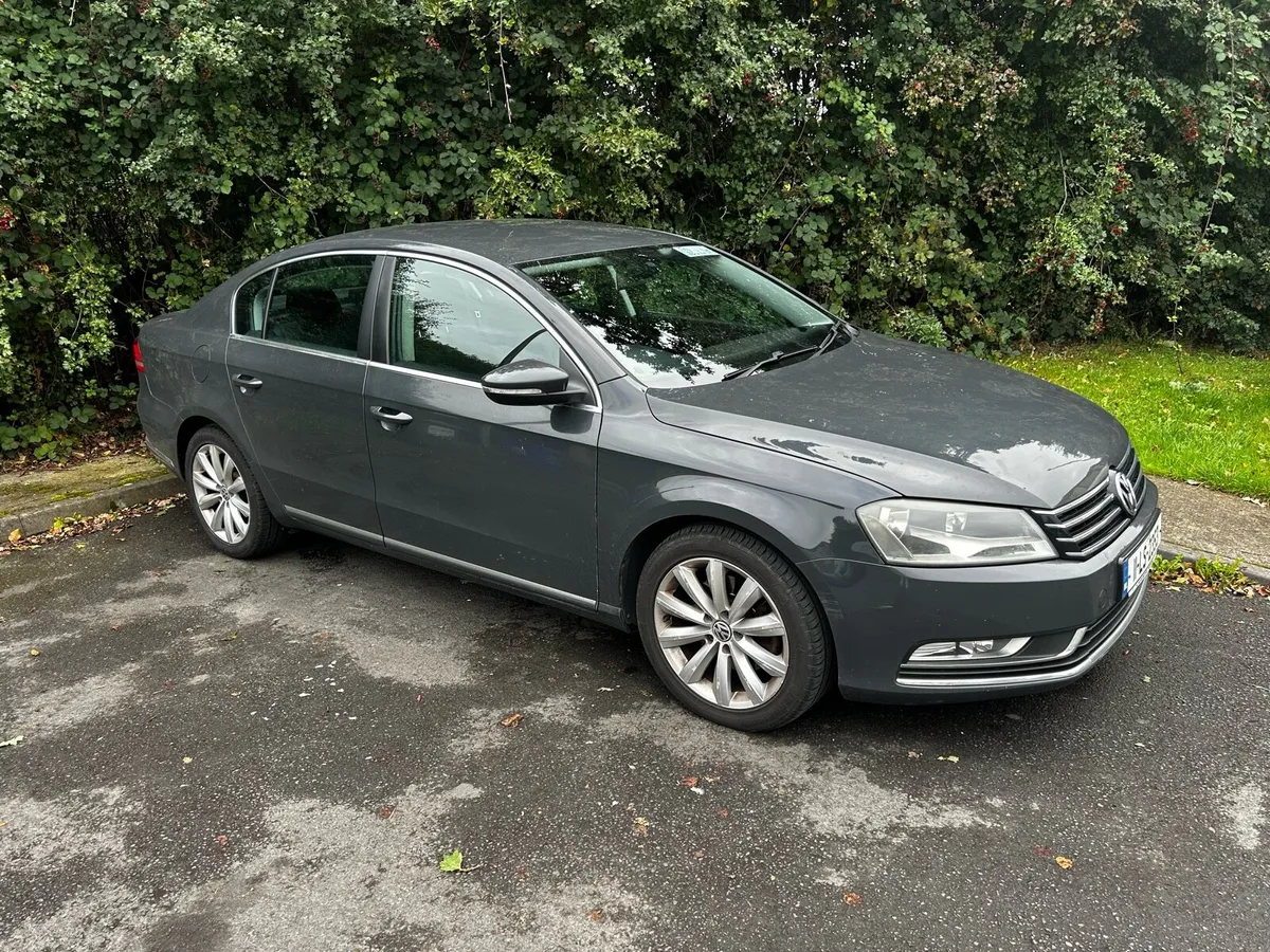 Volkswagen Passat B7 - Image 2