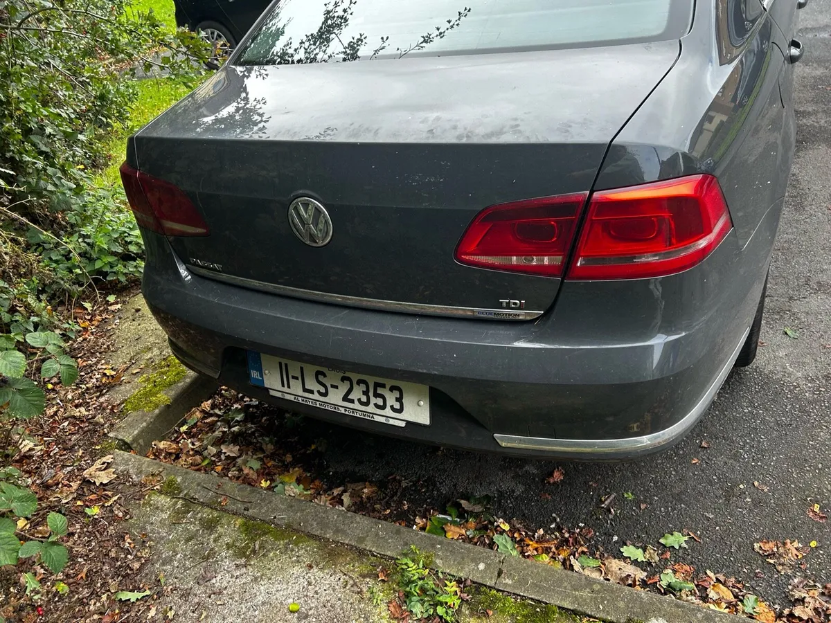 Volkswagen Passat B7 - Image 4