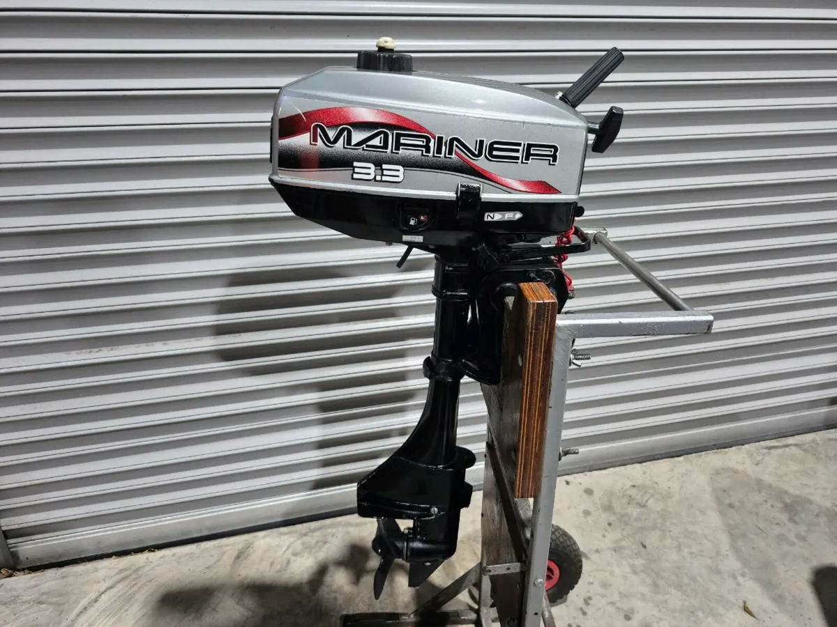 Mariner 3.3hp boat outboard motor, short shaft - Image 1