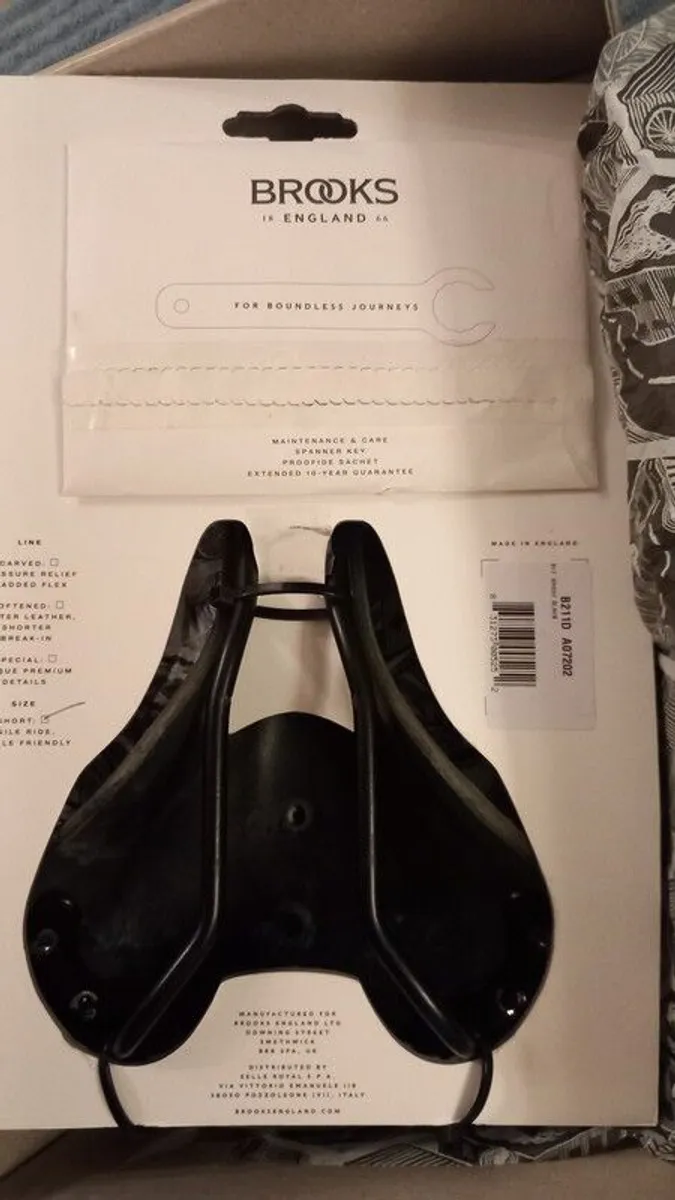 Brooks B17 Saddle - Image 3