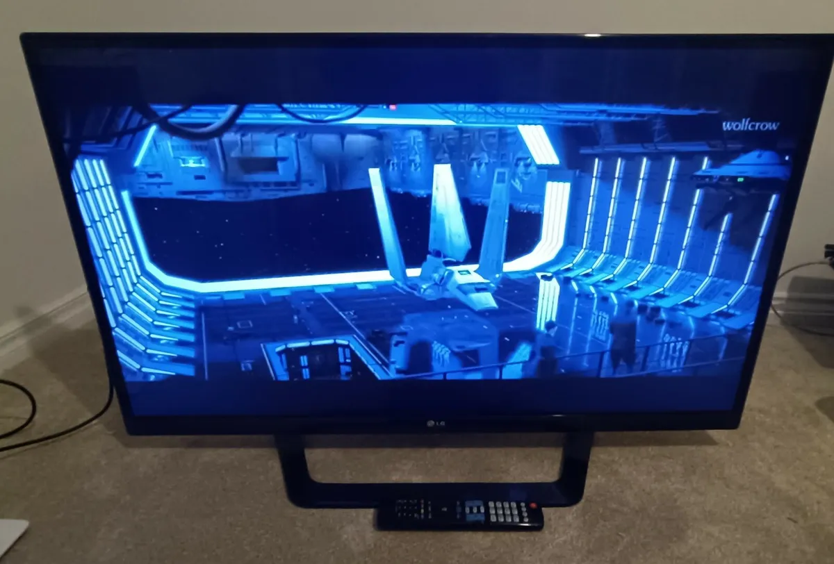 LG 43 Inch Full HD TV - Image 1