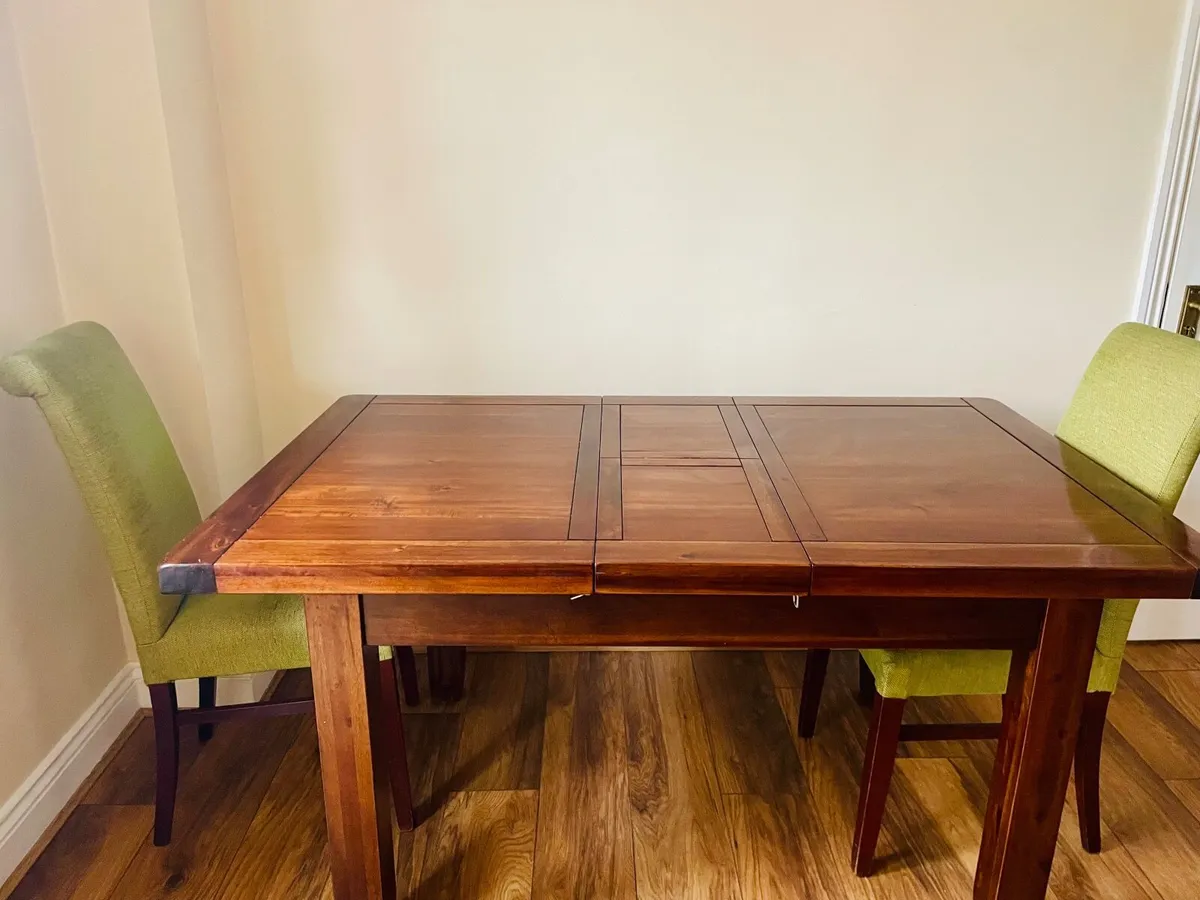 Kitchen / Living Room Extendable Table - Image 1