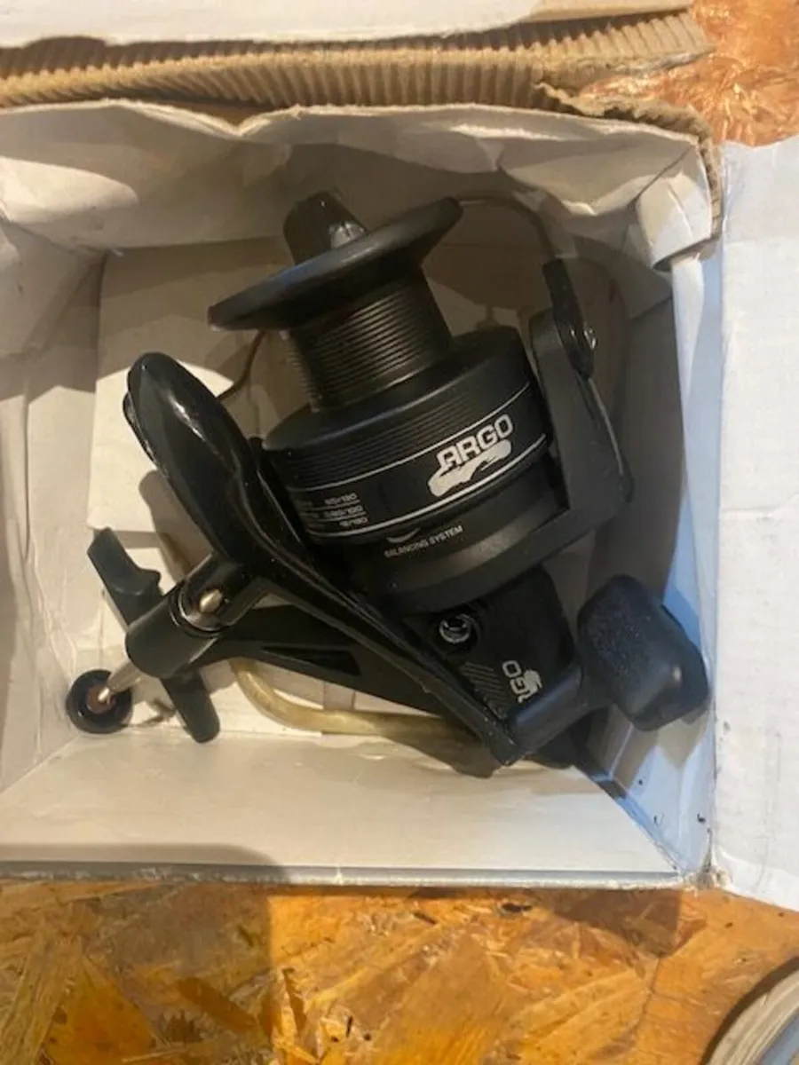 Fishing reel - Image 2