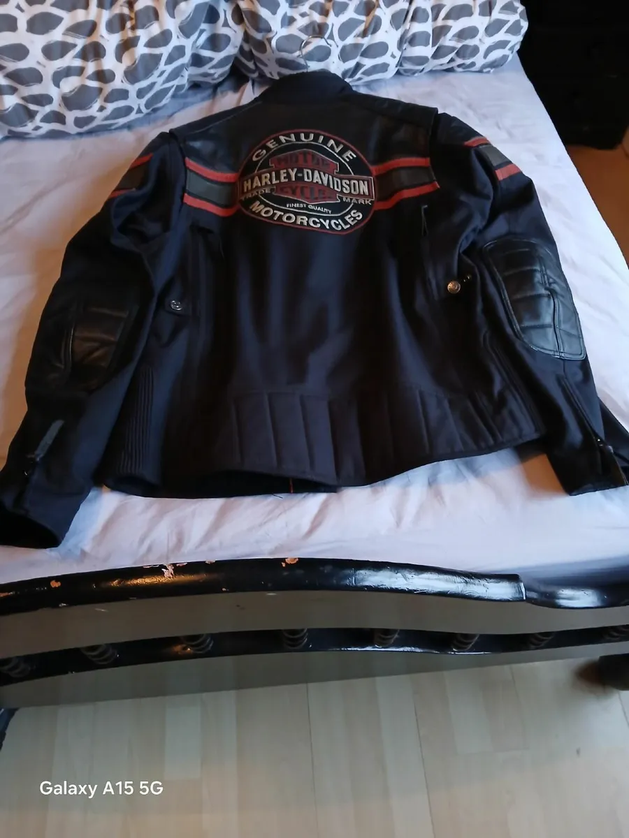 Harley Davidson Motor cycles Extras - Image 1